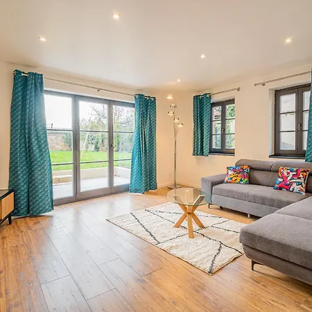 The Gingerbread - Private Parking - Terrace Willa